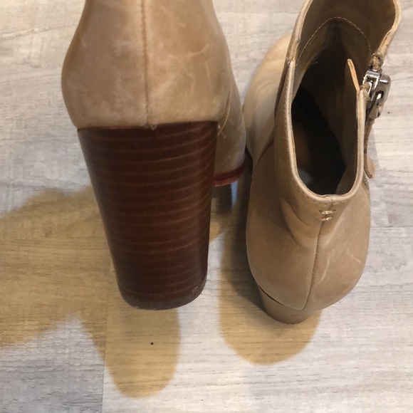 Gianni Bini • Distressed Leather Ankle Boots - Picture 9 of 11